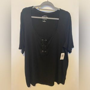 Cute black summer top. NWT